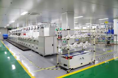 智能消费新纪元 秦占学点赞喜尔康，引领仪器仪表产业升级